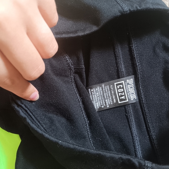 *SOLD*PINK Victoria Secret Neon Green Cozy Leggings - Picture 4 of 5